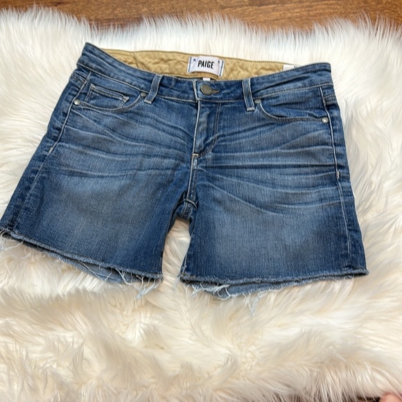 PAIGE Jimmy Jimmy Short in Tigerlily Wash - Picture 2 of 7